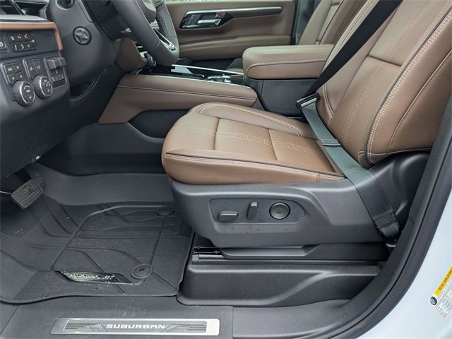 New 2026 Chevrolet Suburban High Country image 12