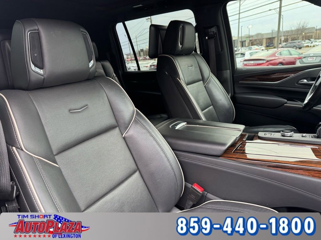 Used 2021 Cadillac Escalade ESV Premium Luxury image 52