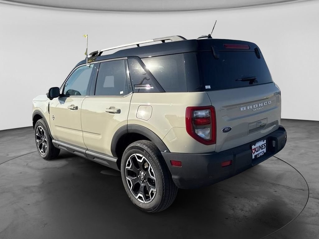 Used 2025 Ford Bronco Sport Outer Banks w/ Outer Banks Tech Package+ AWD/4WD image 10