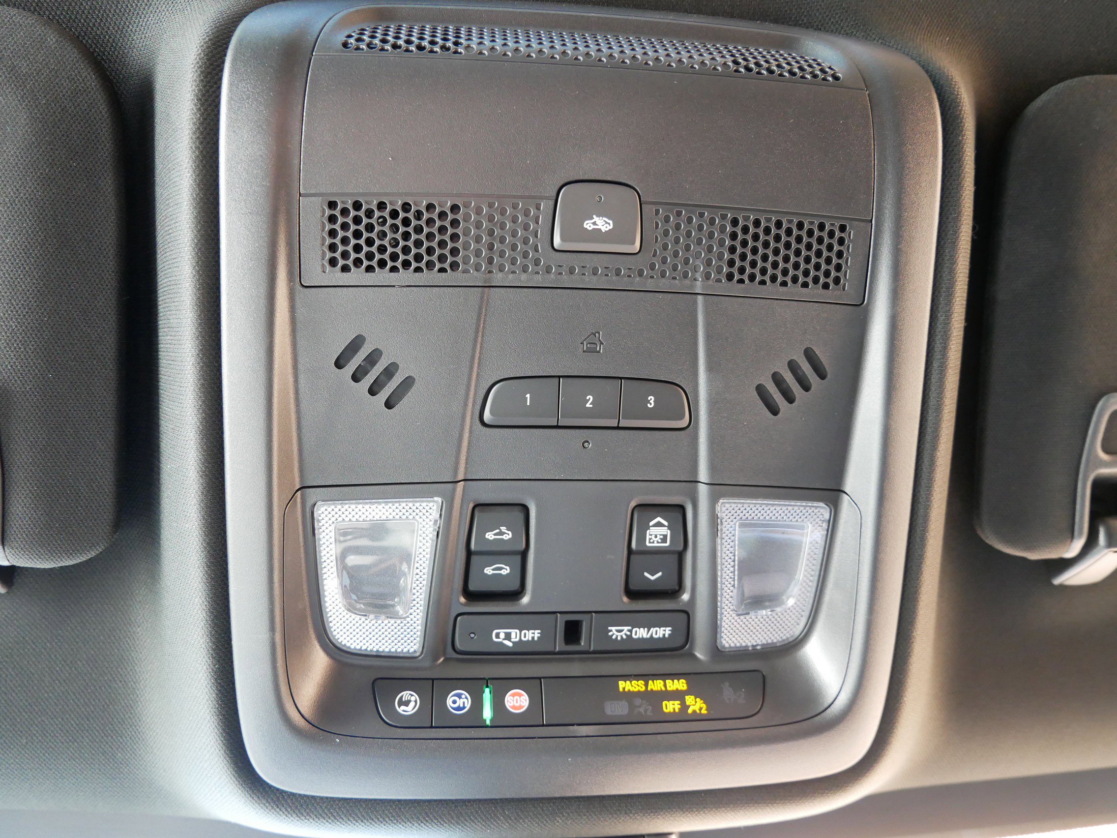 Certified 2024 Cadillac XT5 Sportv w/ LPO, Floor Liner Package image 23