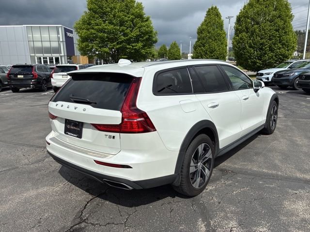 Used 2020 Volvo V60 T5 Cross Country w/ Protection Package Premier AWD/4WD image 7