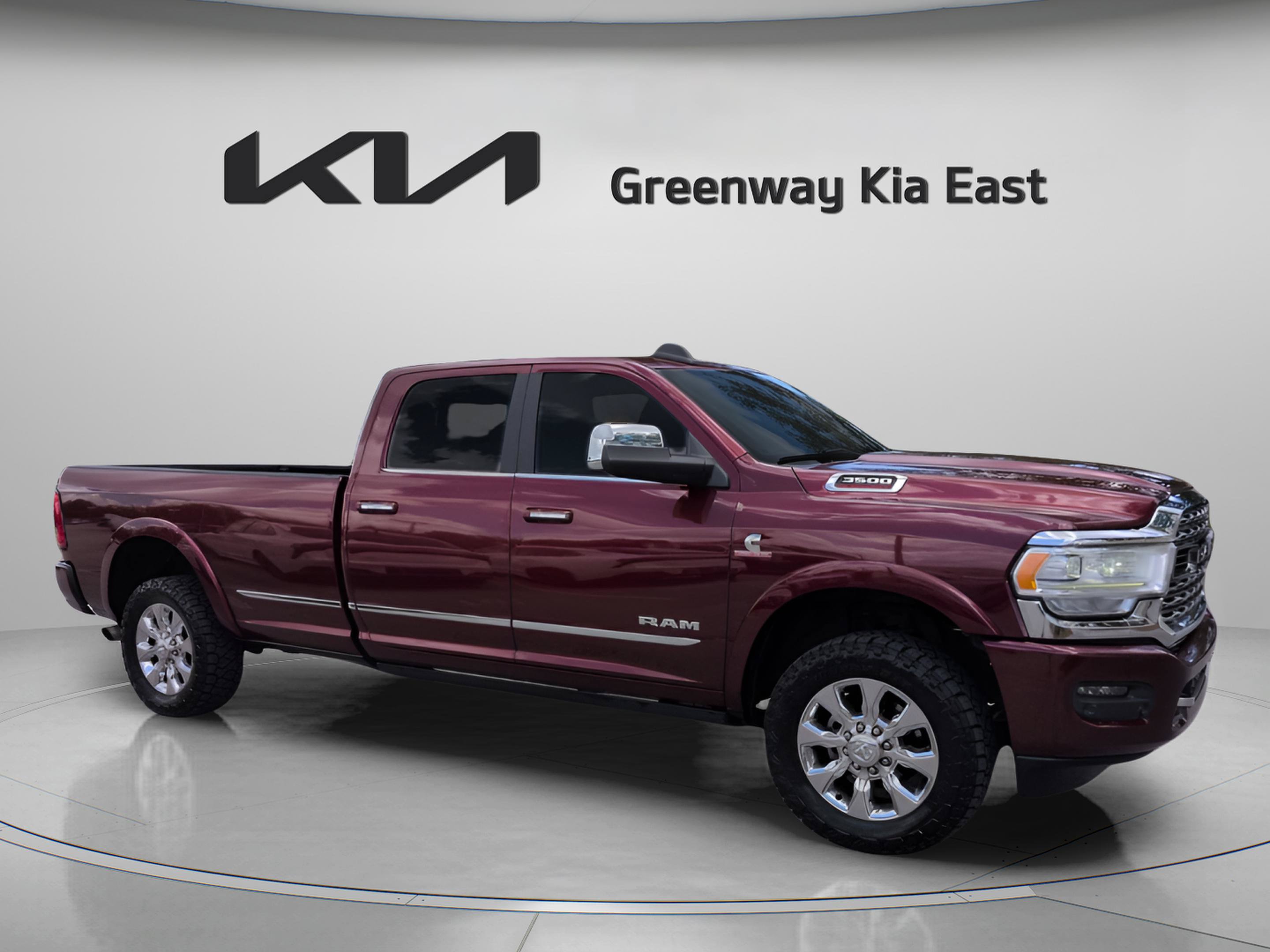 Used 2020 RAM 3500 Limited w/ Safety Group AWD/4WD image 3