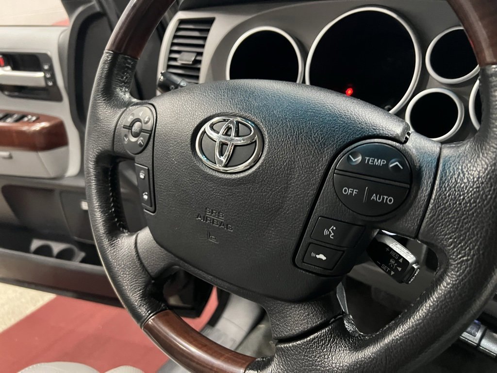Used 2012 Toyota Sequoia Platinum image 46