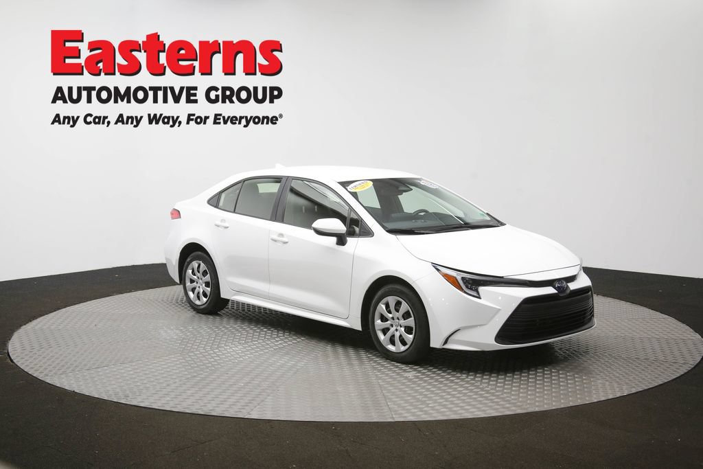 Used 2024 Toyota Corolla LE FWD image 48