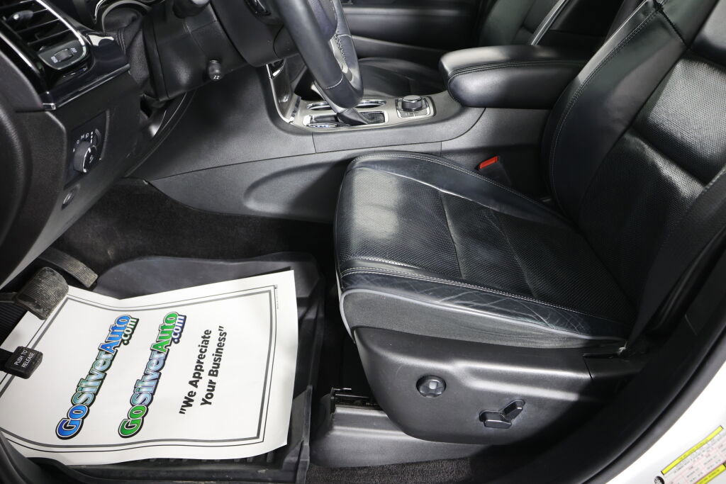 Used 2019 Jeep Grand Cherokee Overland image 13