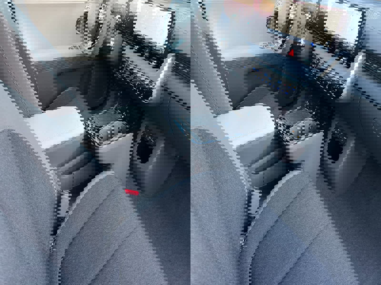 New 2026 Hyundai Ioniq 5 SE image 16