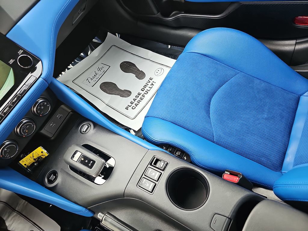 Used 2024 Nissan Z Performance w/ Floor Mat Package image 26