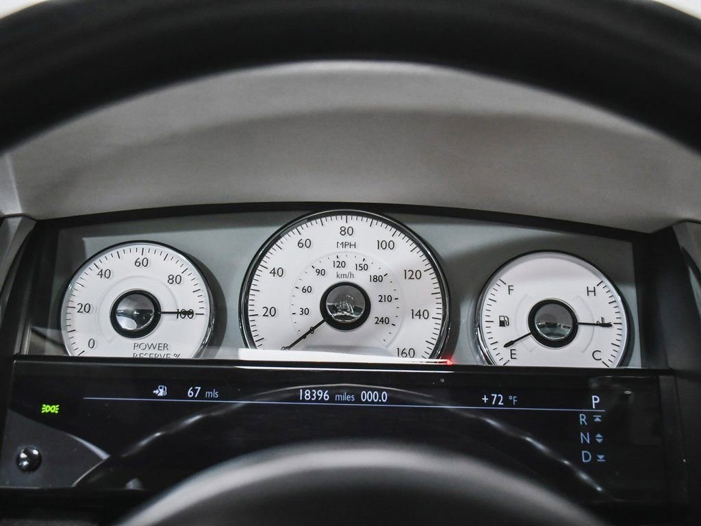 Used 2018 Rolls-Royce Ghost image 35