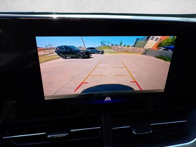 Used 2025 Chevrolet Trax LT w/ Driver Confidence Package FWD image 20