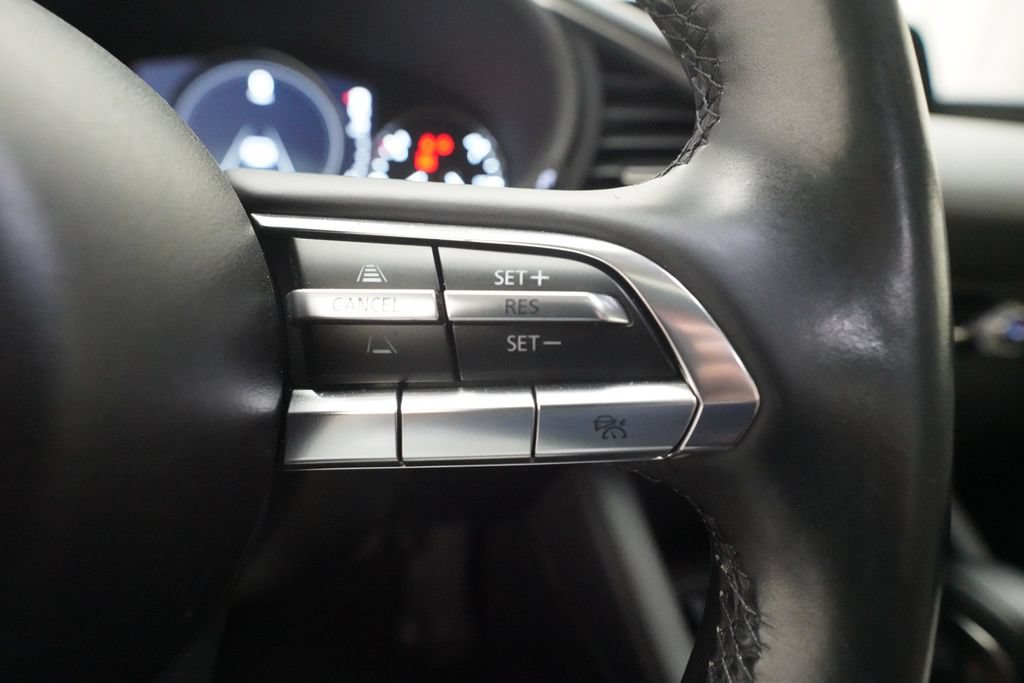 Used 2022 MAZDA MAZDA3 s FWD image 18