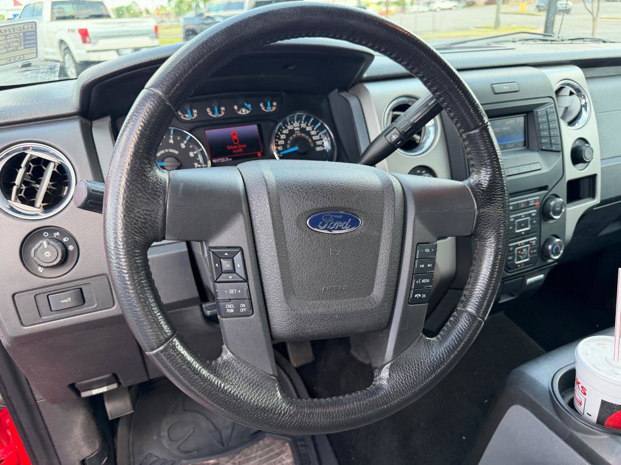 Used 2013 Ford F150 XLT w/ Luxury Equipment Group AWD/4WD image 8