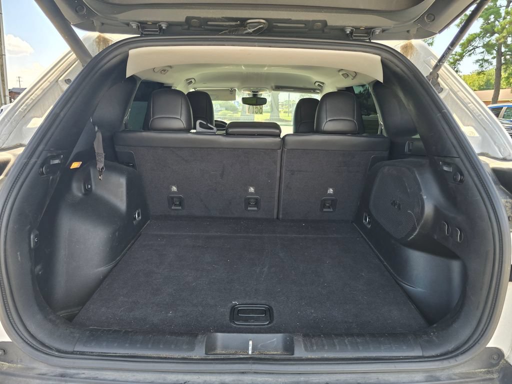 Used 2020 Jeep Cherokee Limited AWD/4WD image 11