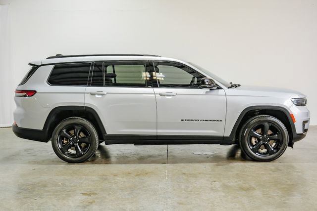 Used 2021 Jeep Grand Cherokee L Altitude image 12