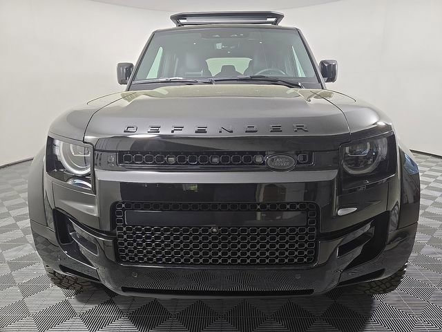 New 2026 Land Rover Defender 110 OCTA image 3