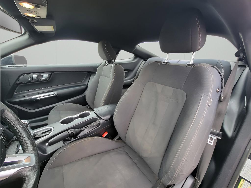 Used 2019 Ford Mustang Coupe image 7