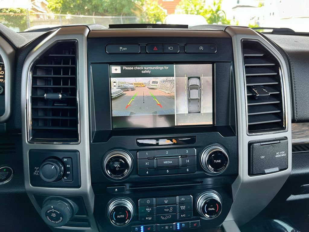 Used 2018 Ford F150 Lariat w/ Equipment Group 502A Luxury AWD/4WD image 29