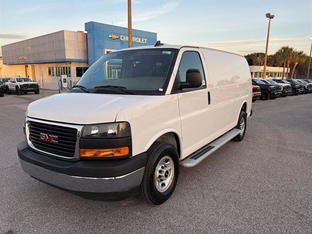 Used 2024 GMC Savana 2500 2500 w/ Driver Convenience Package image 3