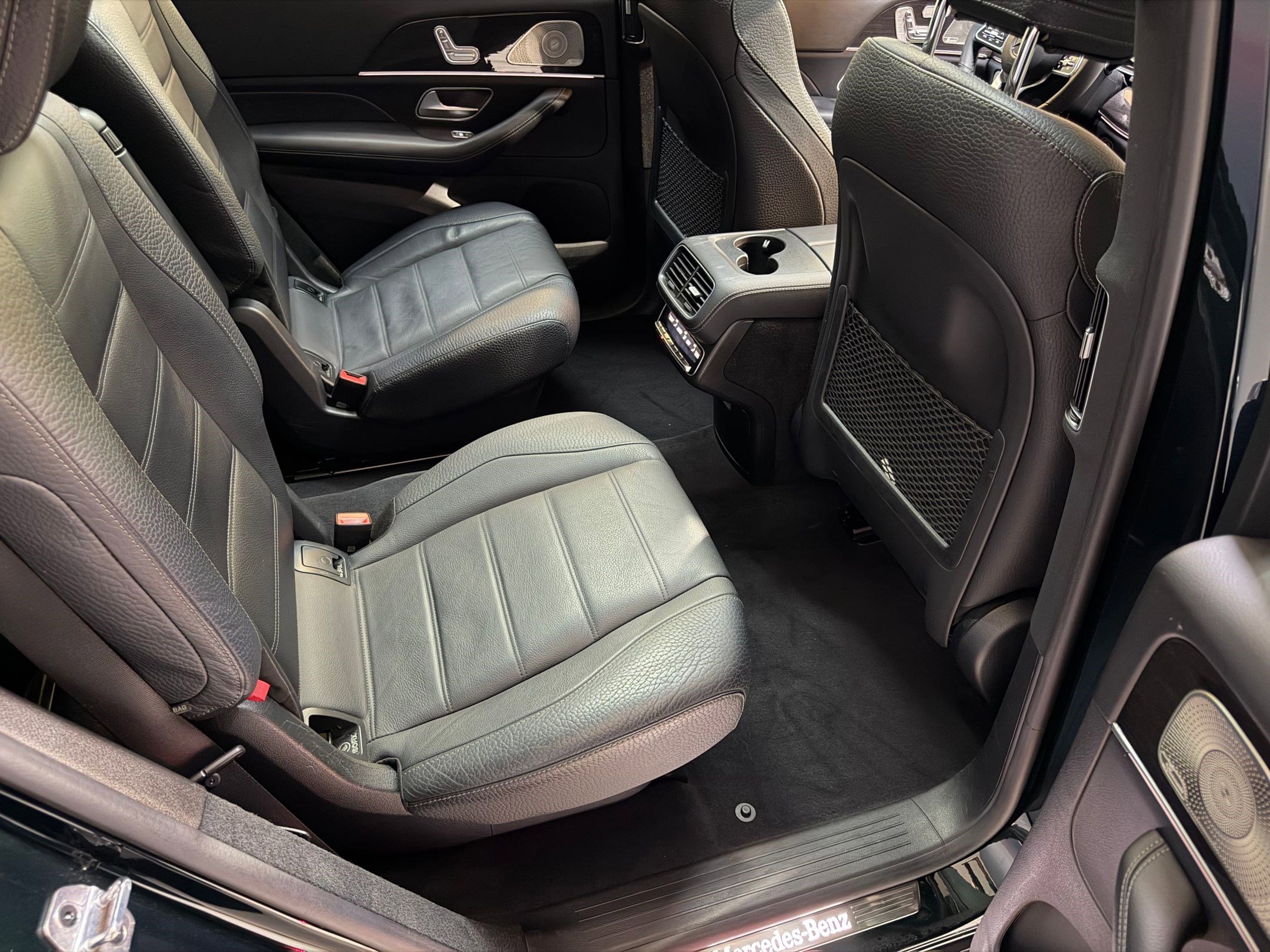 Used 2023 Mercedes-Benz GLS 450 4MATIC image 52