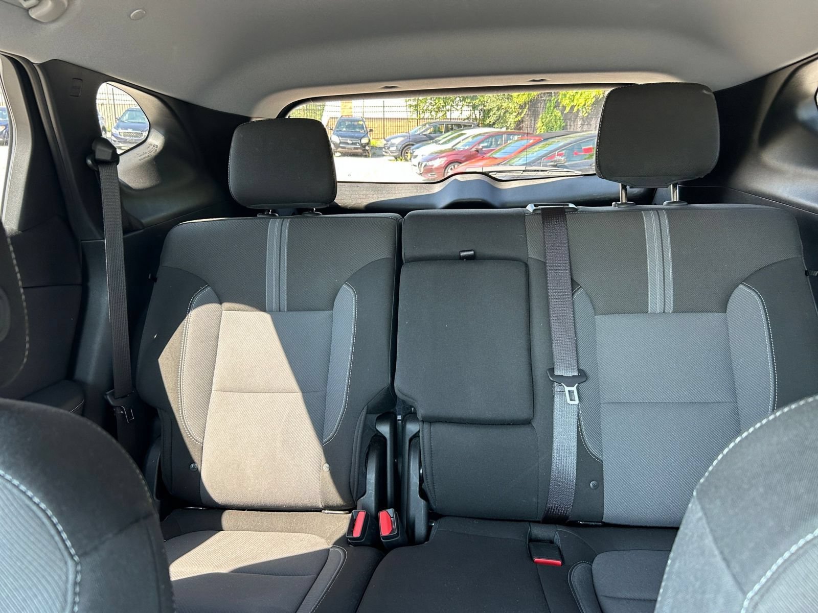 Used 2025 Chevrolet Blazer LT FWD image 33