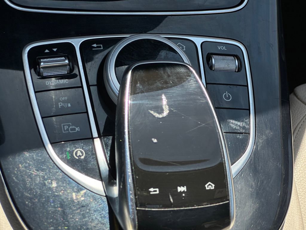 Used 2017 Mercedes-Benz E 300 image 19