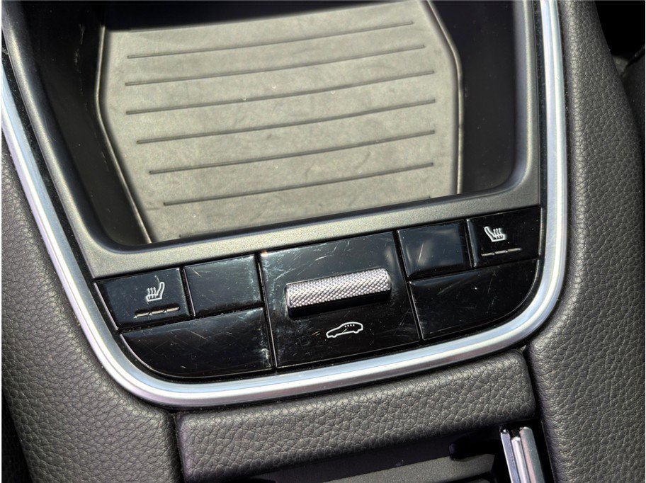 Used 2017 Porsche Panamera 4S image 43