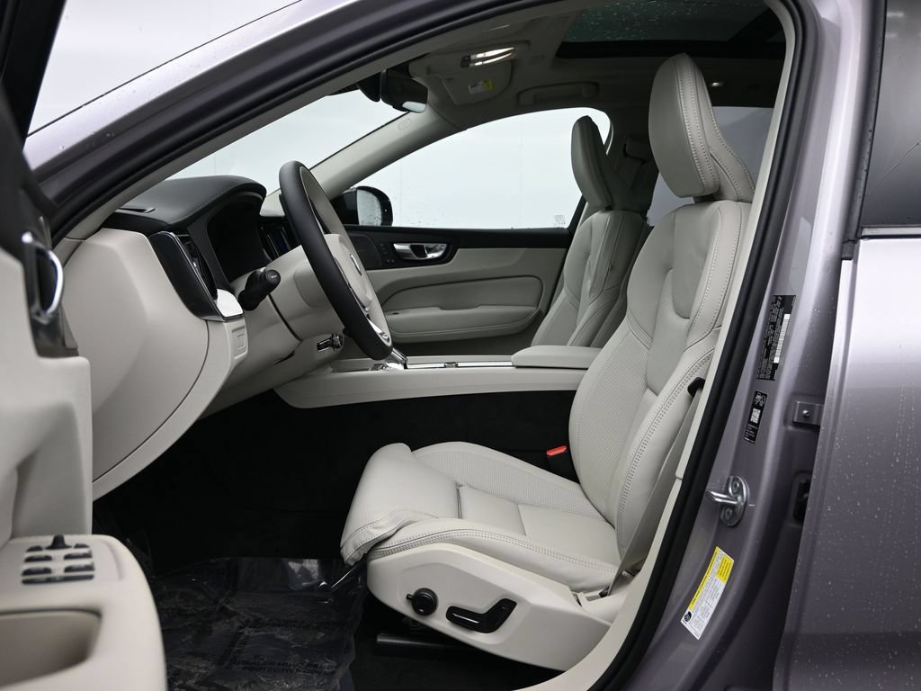 New 2026 Volvo XC60 T8 Ultra w/ Protection Package Premier AWD/4WD image 21