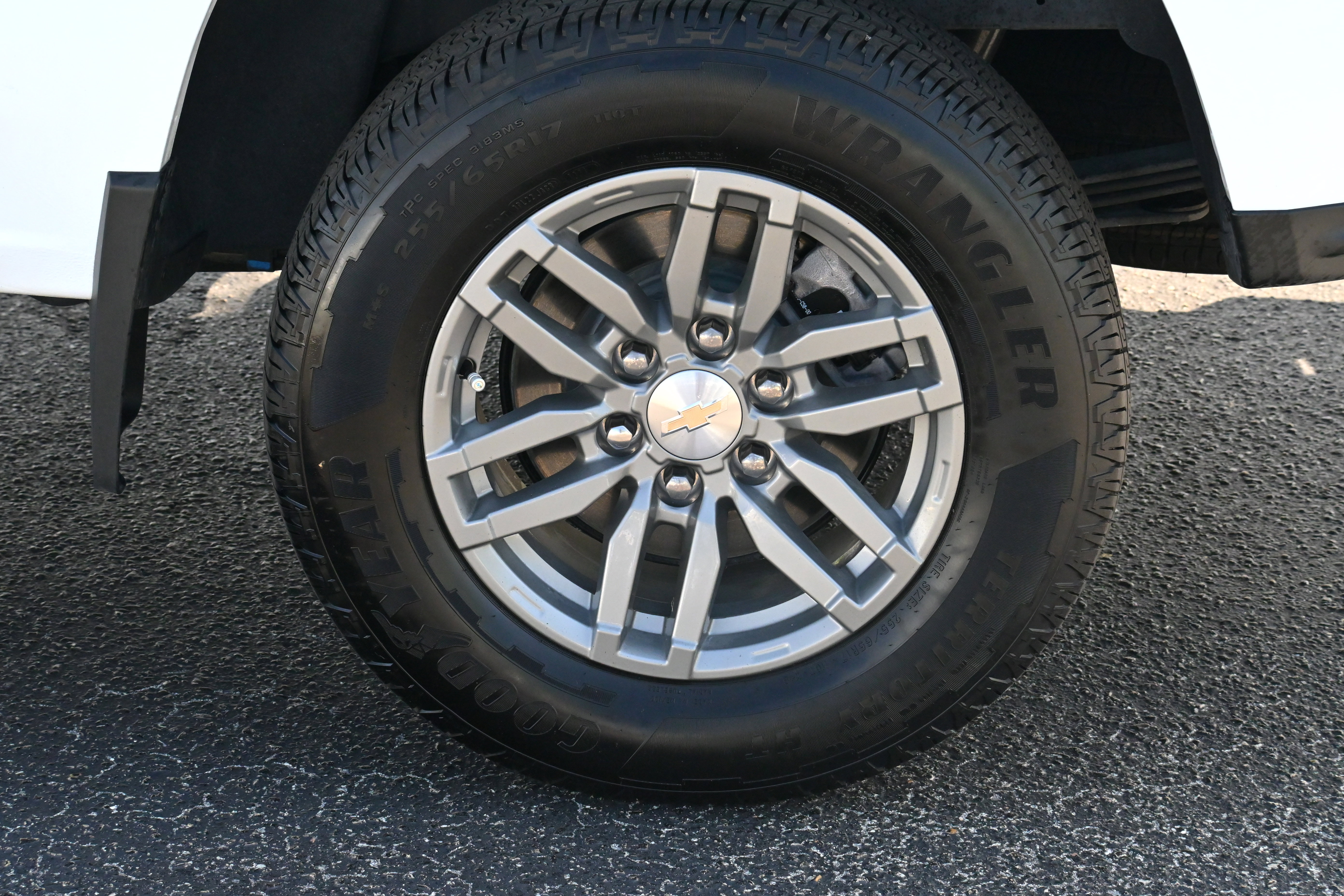 Certified 2024 Chevrolet Colorado LT w/ LT Convenience Package III image 31