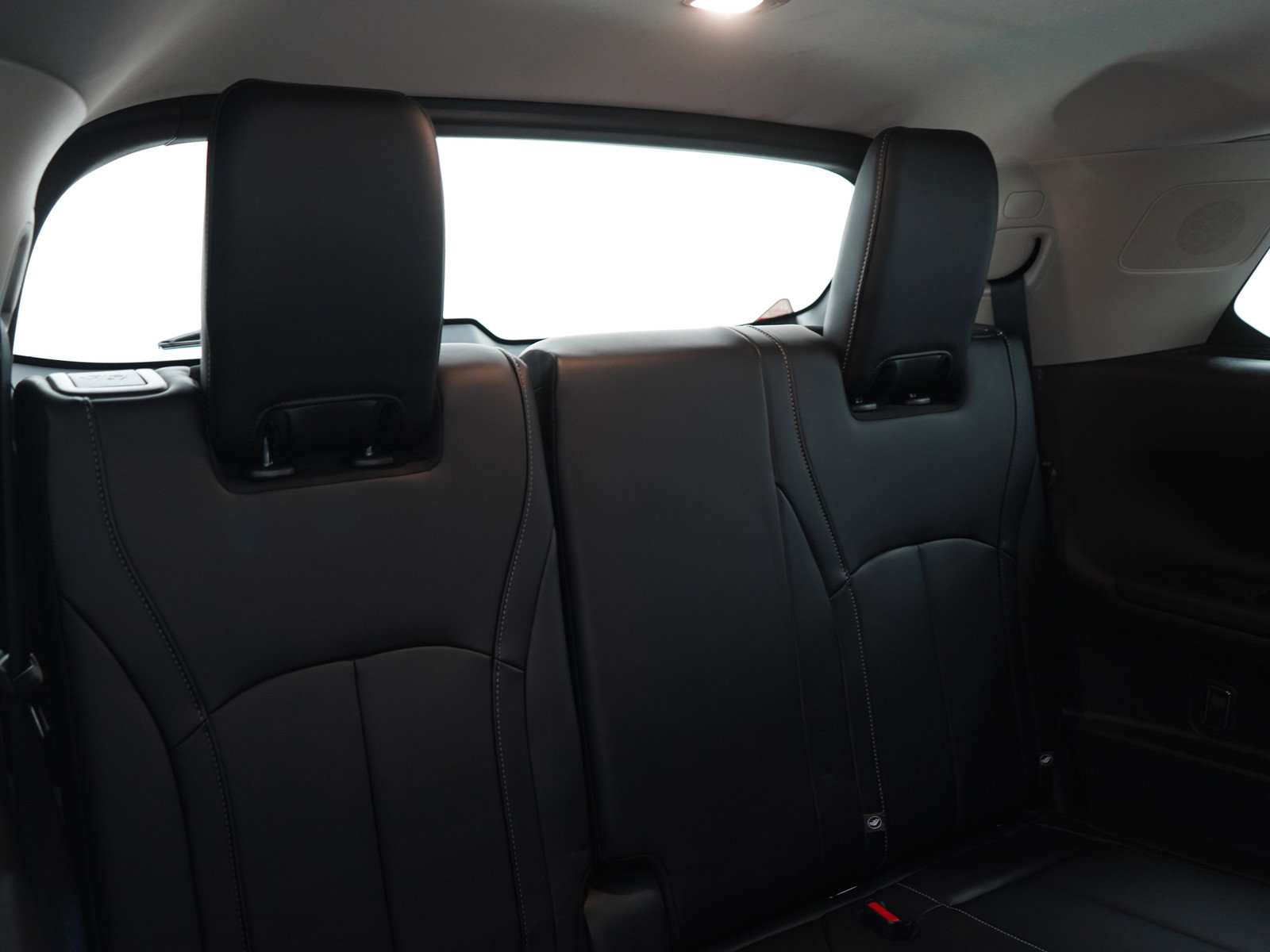 Used 2024 INFINITI QX60 Luxe AWD/4WD image 12
