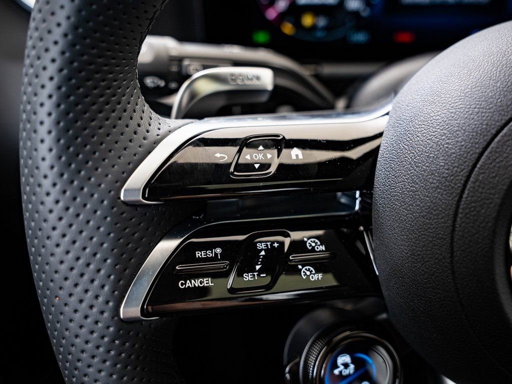 New 2026 Mercedes-Benz GLA 35 AMG 4MATIC image 26