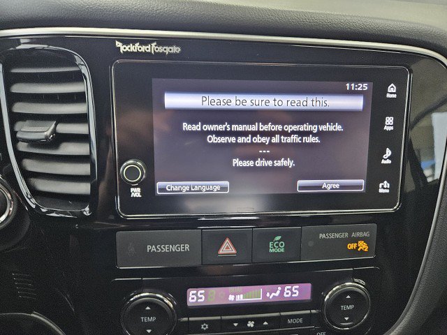 Used 2018 Mitsubishi Outlander LE FWD image 25