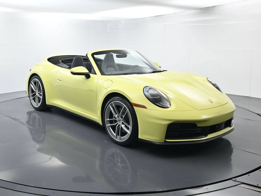 Certified 2025 Porsche 911 Carrera RWD image 17