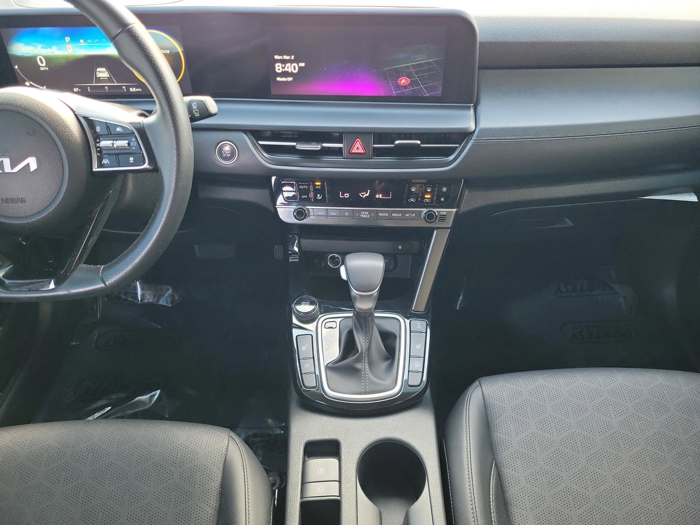 Used 2024 Kia Seltos SX image 14