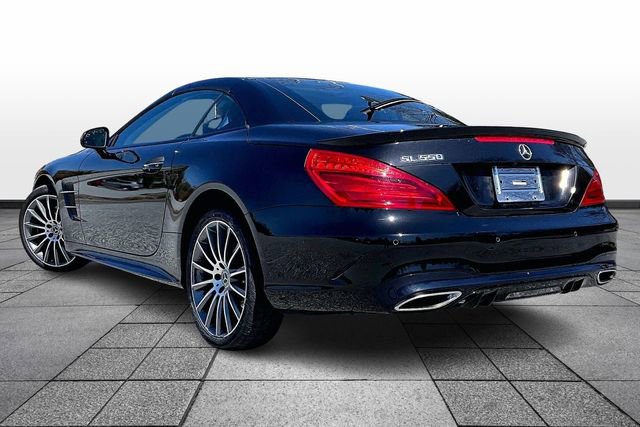 Used 2019 Mercedes-Benz SL 550 image 3