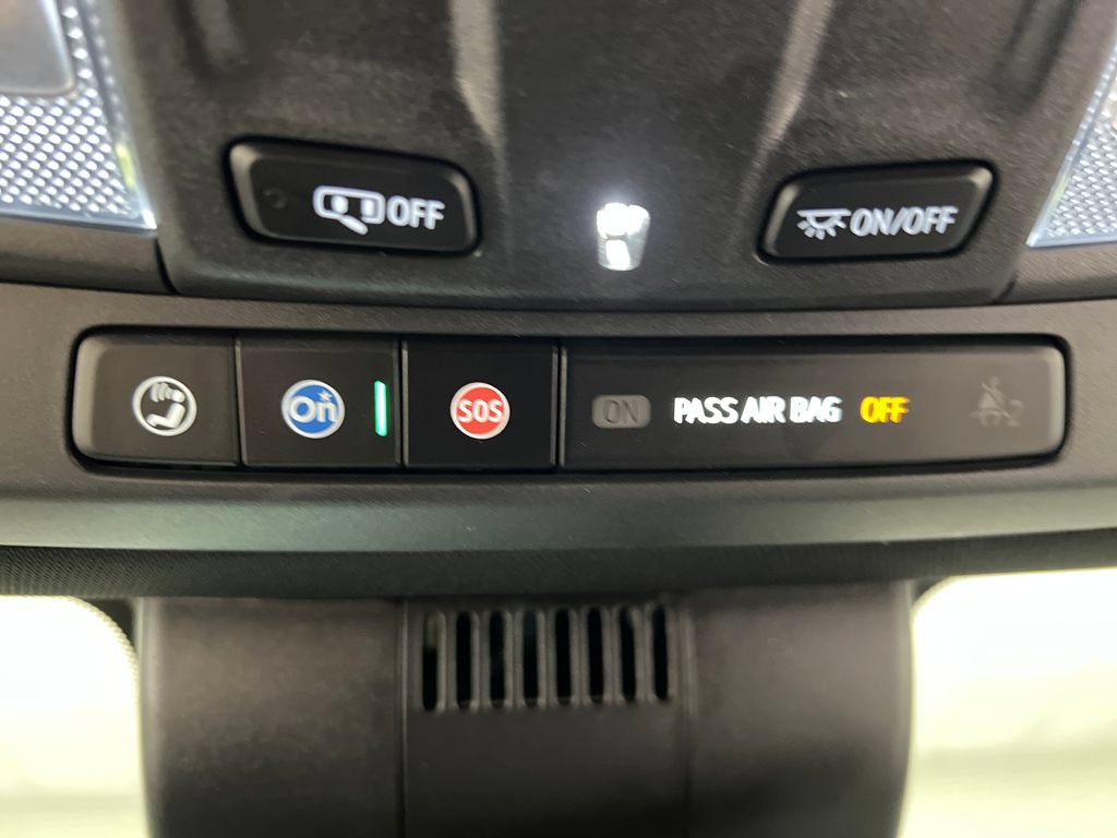 Used 2025 GMC Sierra 1500 AT4 AWD/4WD image 65