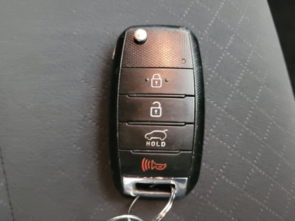 Used 2018 Kia Sorento LX FWD image 32