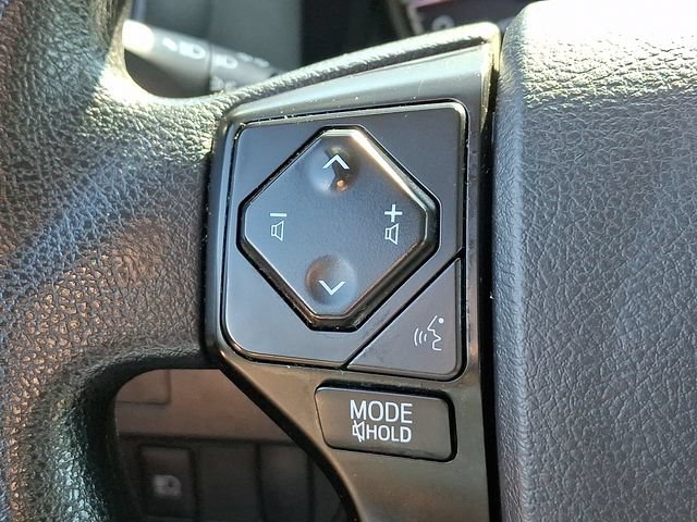 Used 2023 Toyota Tacoma SR w/ SR Convenience Package RWD image 20