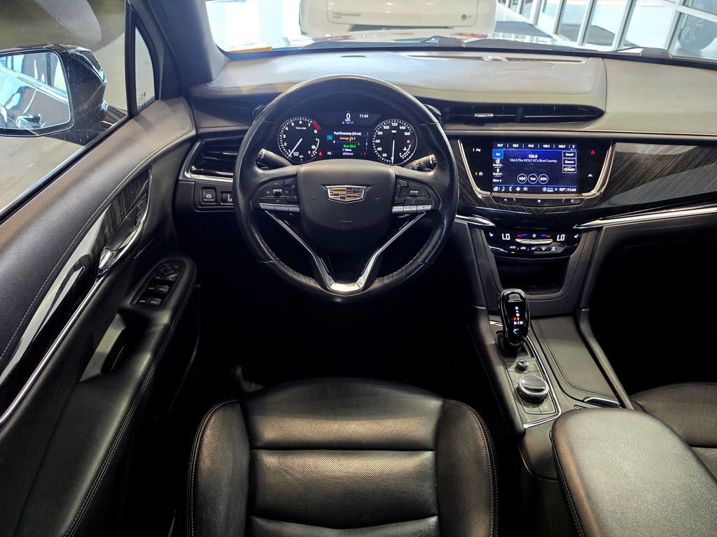 Used 2021 Cadillac XT6 Premium Luxury FWD image 19