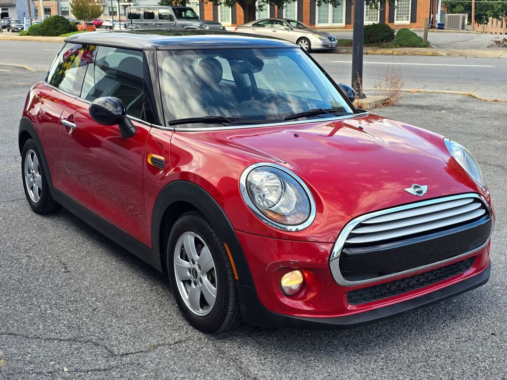 Used 2014 MINI Cooper 2-Door Hardtop FWD image 3