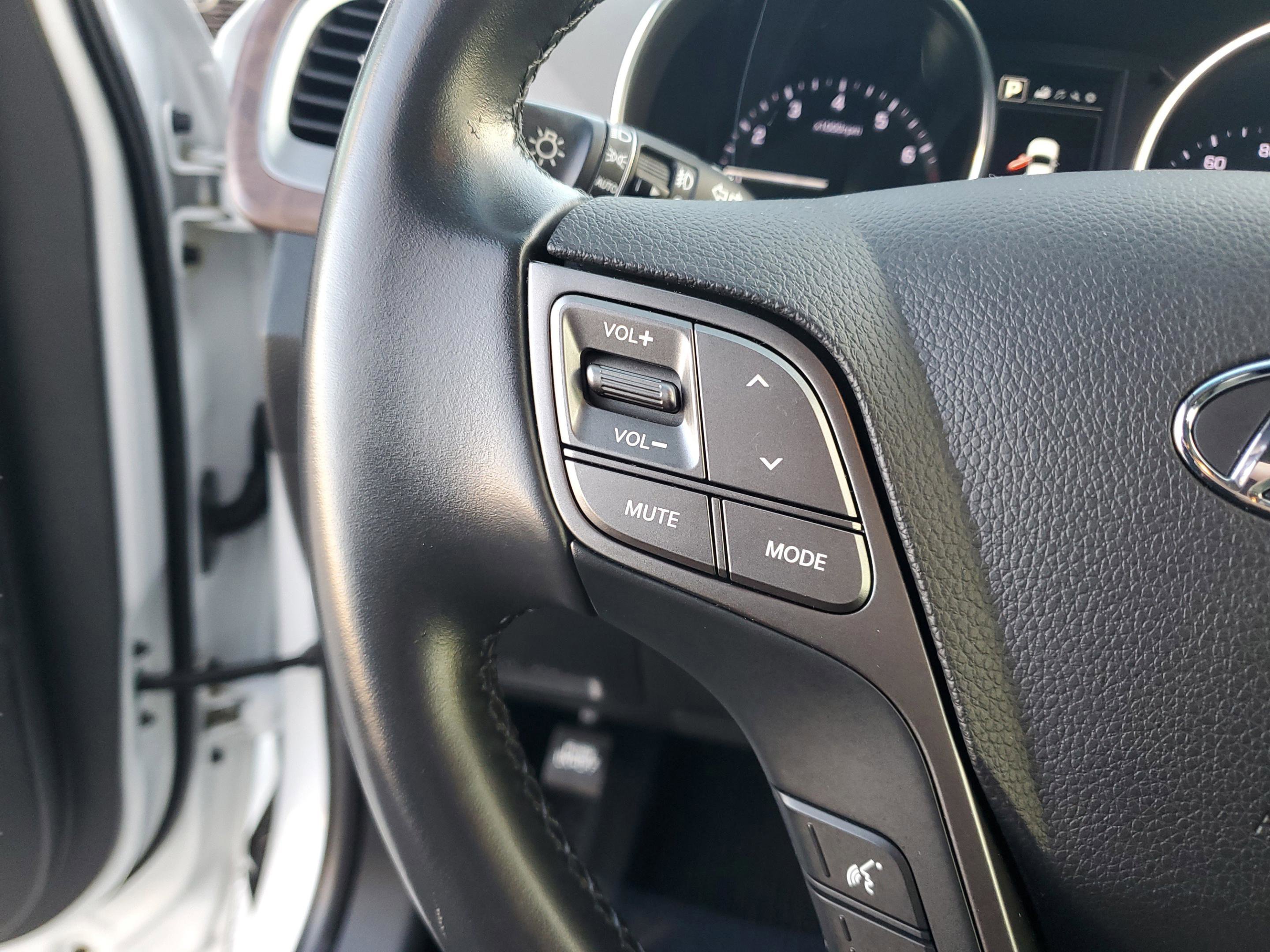 Used 2018 Hyundai Santa Fe Sport image 26