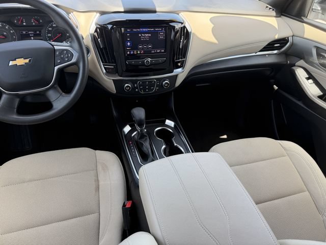Used 2023 Chevrolet Traverse LS FWD image 19