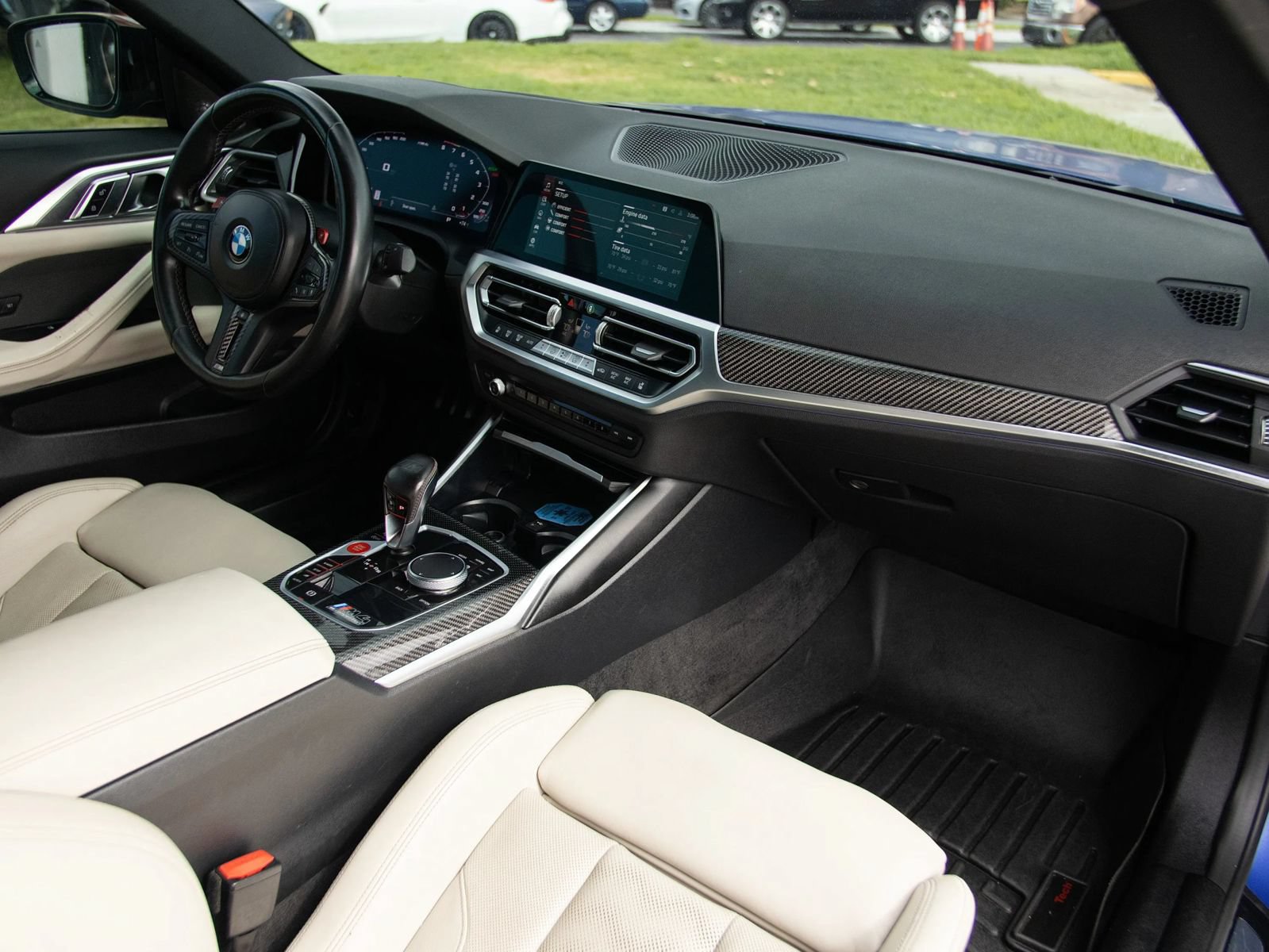 Used 2022 BMW M4 Competition w/ M Carbon Exterior Package RWD image 47