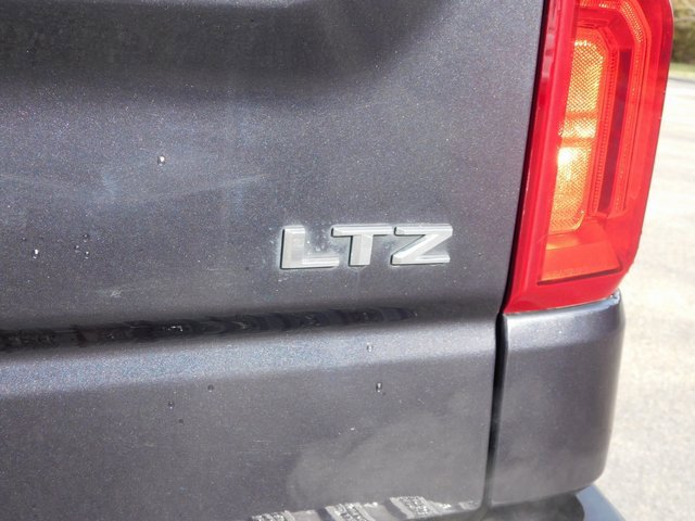 Used 2023 Chevrolet Silverado 1500 LTZ w/ LTZ Convenience Package II image 43