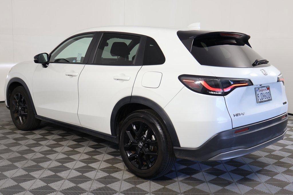 Used 2024 Honda HR-V Sport image 6