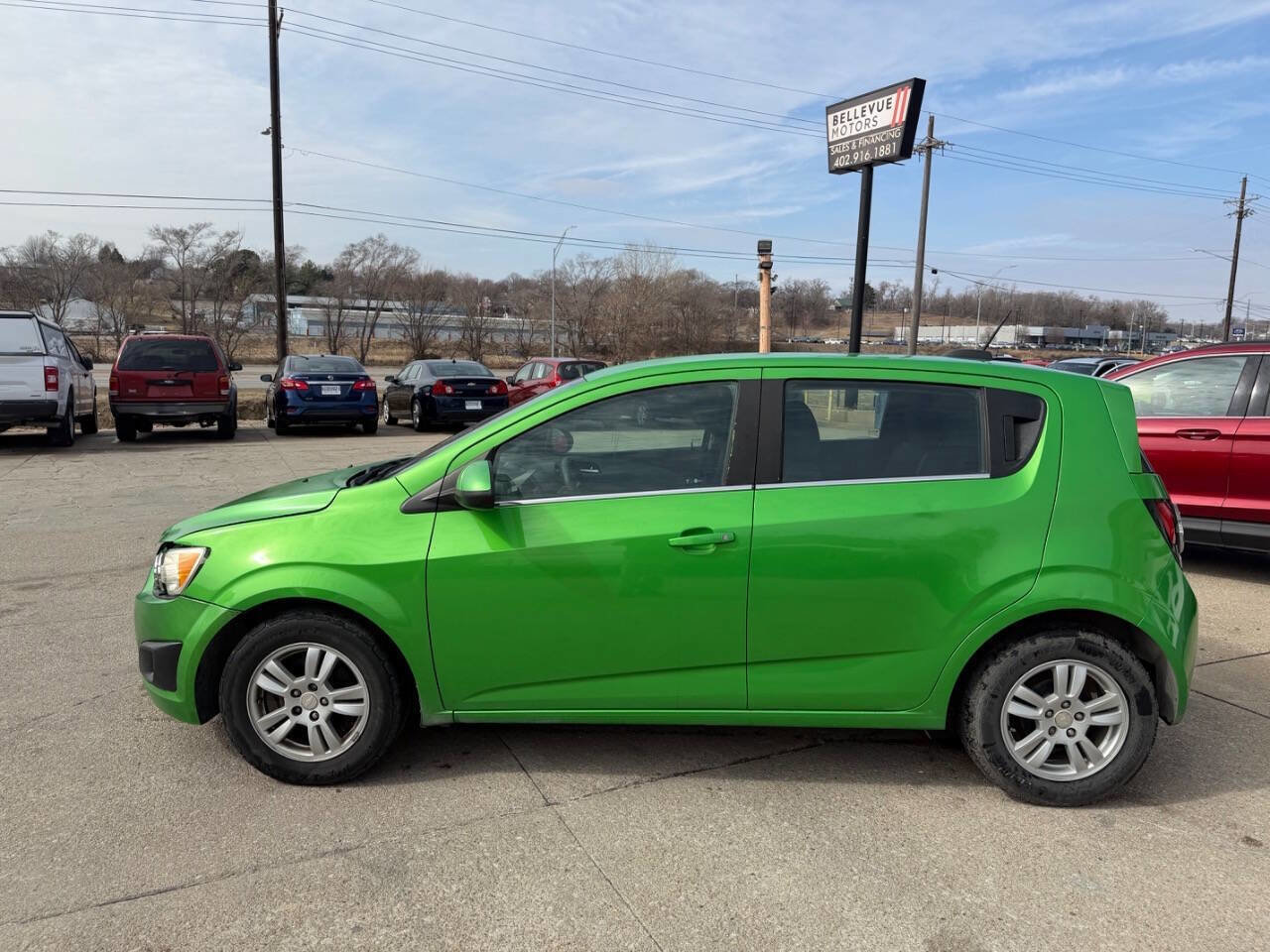 Used 2016 Chevrolet Sonic LT image 3