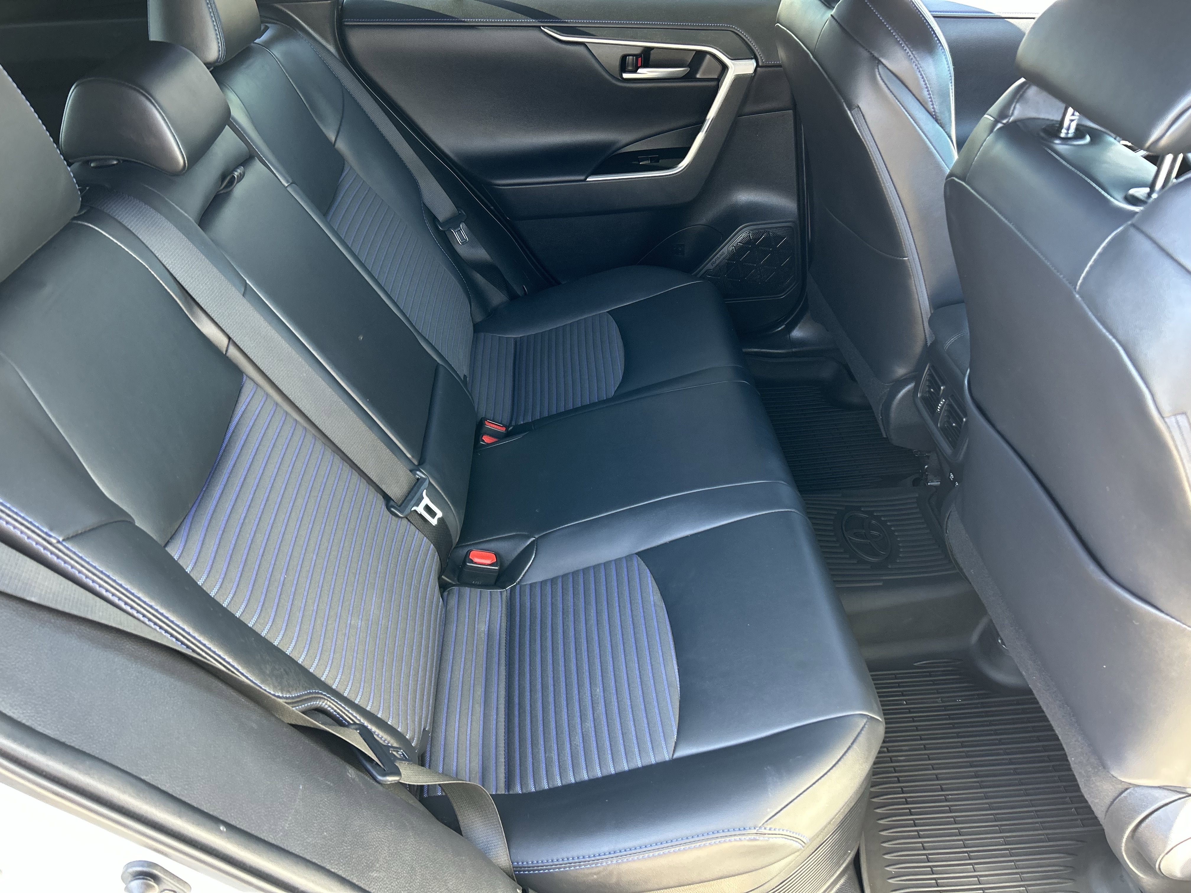 Used 2021 Toyota RAV4 XSE image 13