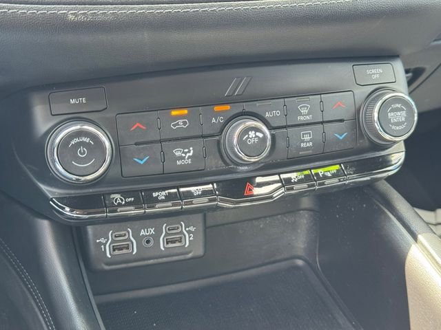 Certified 2022 Dodge Durango SXT AWD/4WD image 24