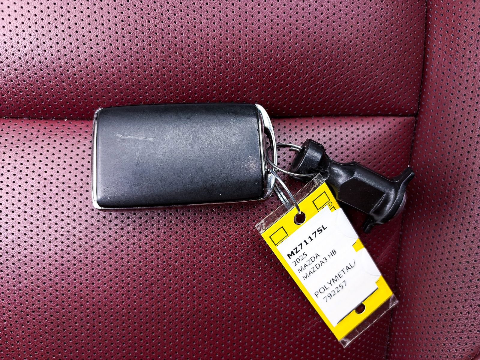 Used 2025 MAZDA MAZDA3 Carbon image 30