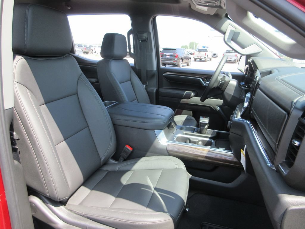Certified 2024 Chevrolet Silverado 1500 LT w/ Safety Package AWD/4WD image 22