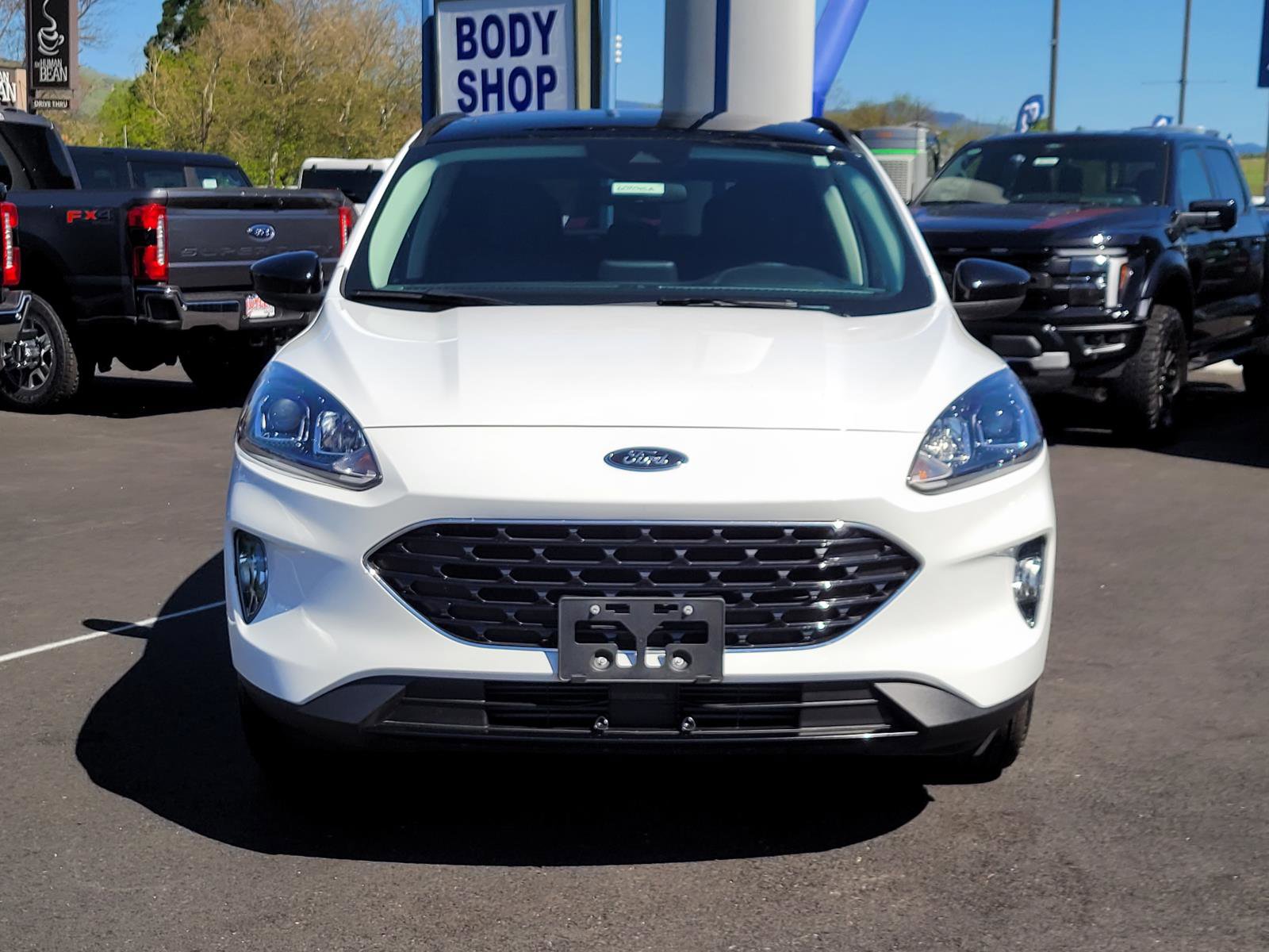 Used 2022 Ford Escape SEL w/ SEL Stealth AWD Package image 2
