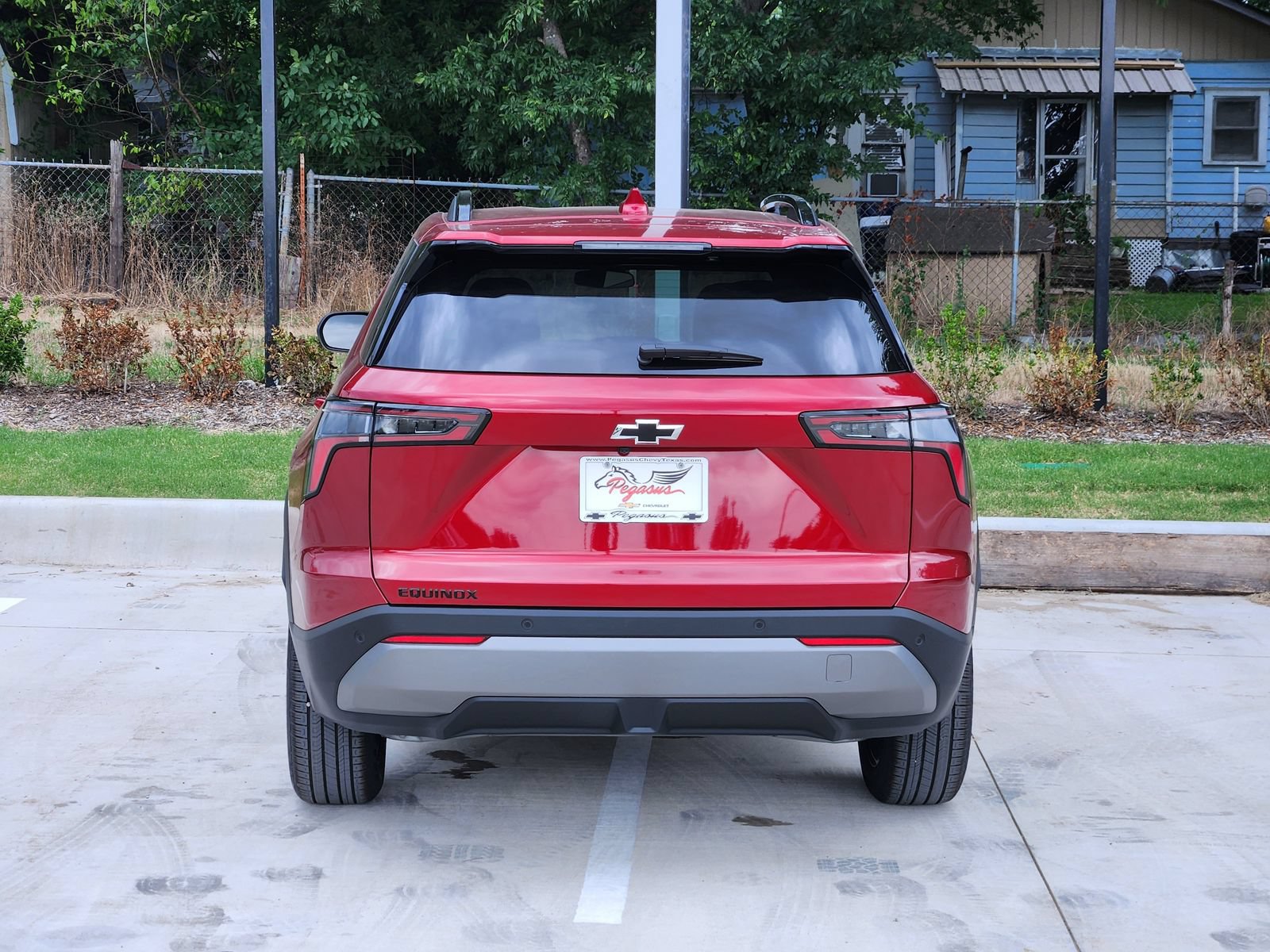 New 2027 Chevrolet Equinox LT w/ Midnight Edition FWD image 8